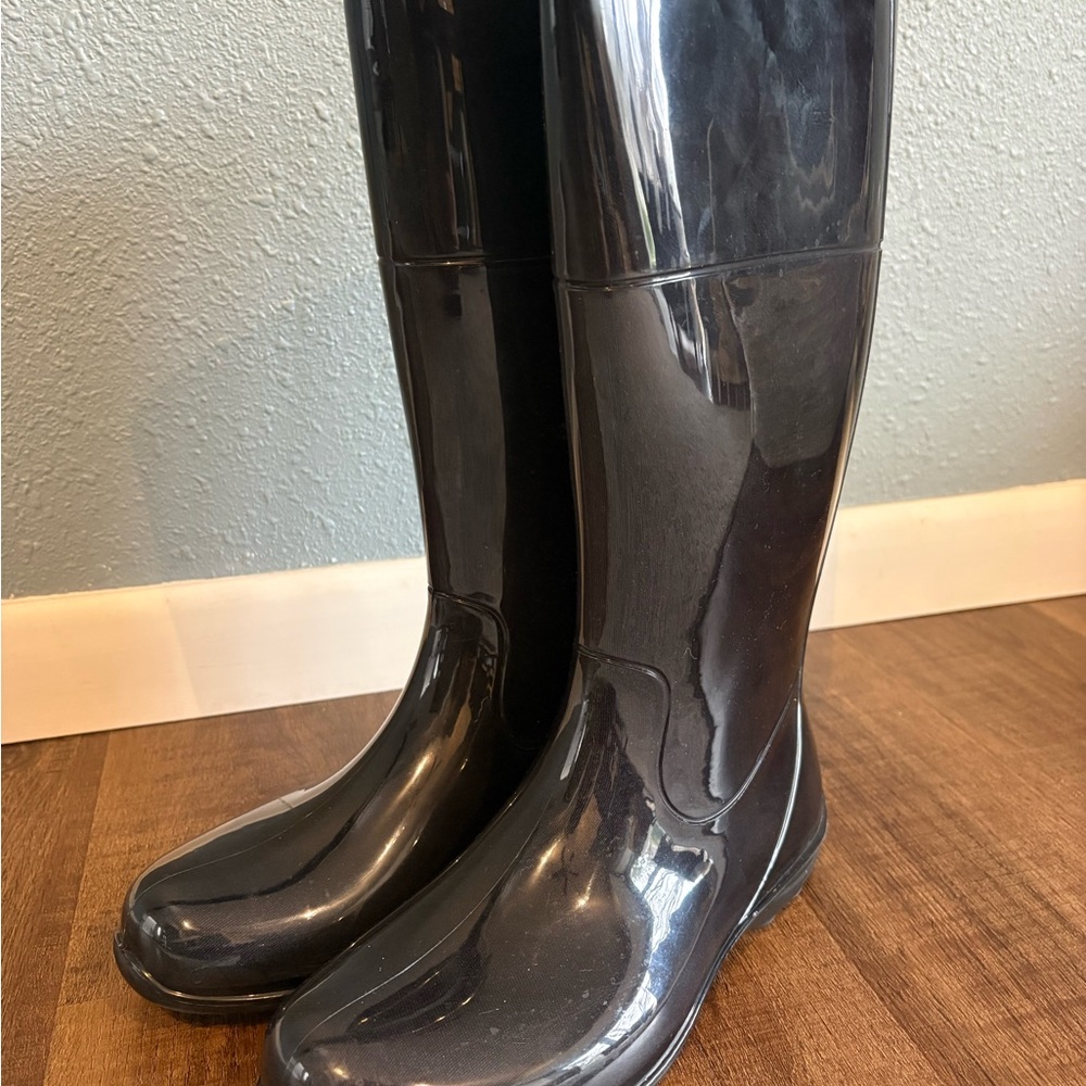 Kamik Black Women's Winter & Rain Boots
